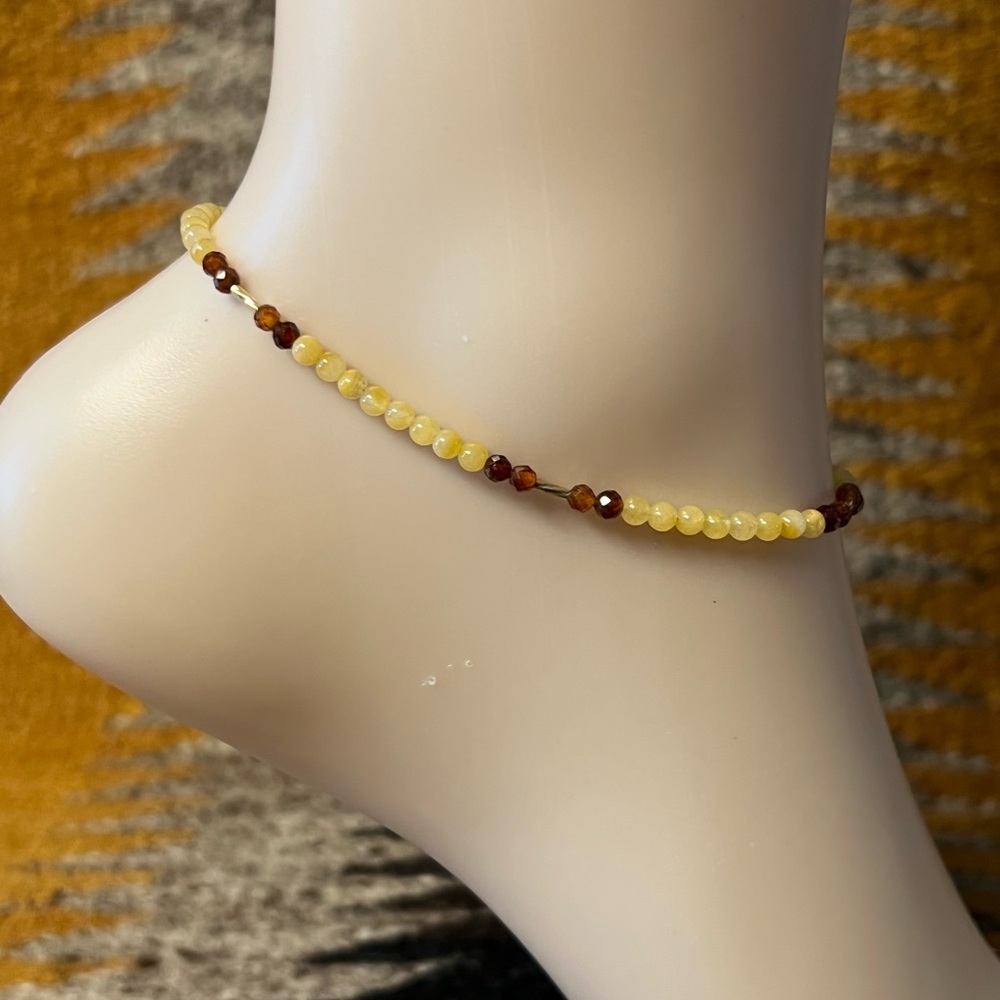9 inch butter & honey amber anklet - Picture 2 of 8